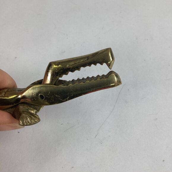 Vintage Solid Brass Alligator Crocodile Nutcracker - Picture 4 of 15